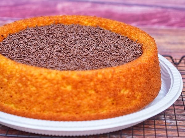 Piscina de Cenoura com Muita Cobertura de Brigadeiro Artesanal